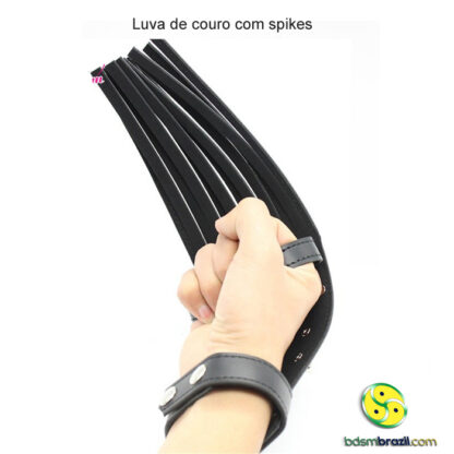 Luva de couro com spikes - Image 2