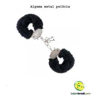 Algema de metal com pelúcia