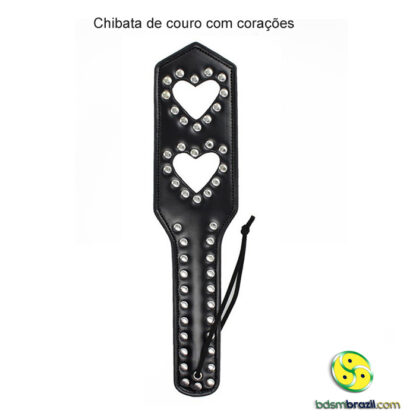 Chibata de couro com corações