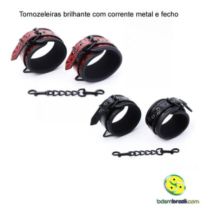 Tornozeleiras brilhante com corrente metal e fecho